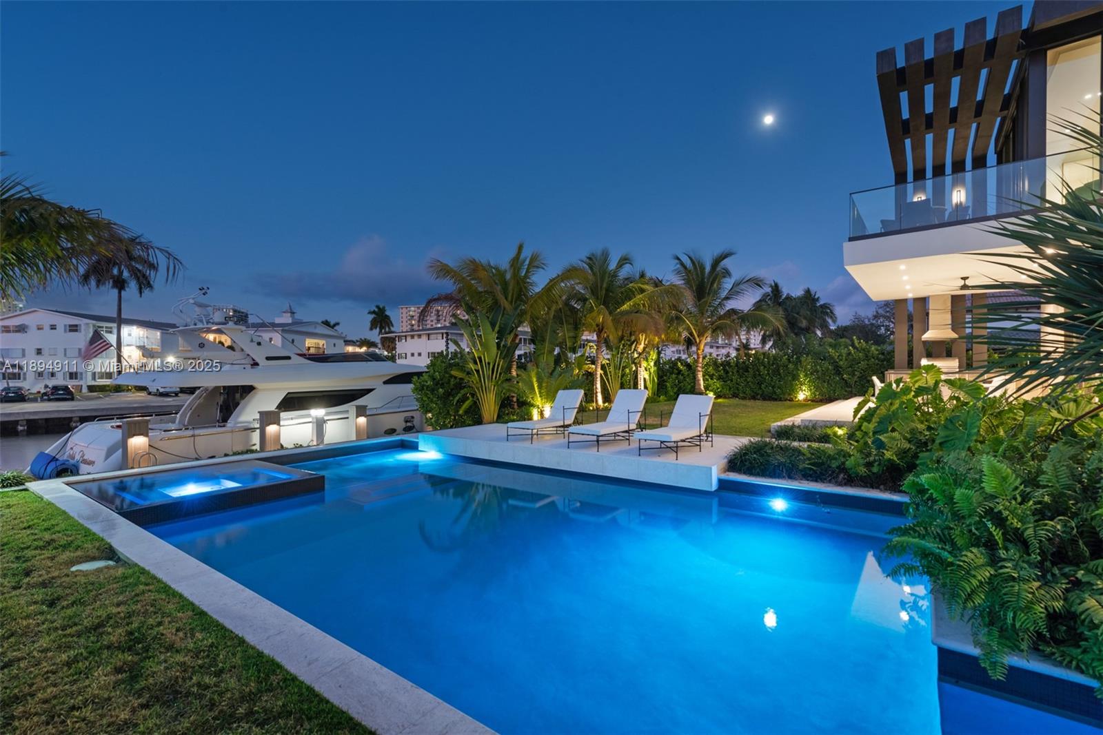 478 Tamarind Dr Hallandale Beach, FL 33009 478 Tamarind Dr Hallandale Beach, FL 33009