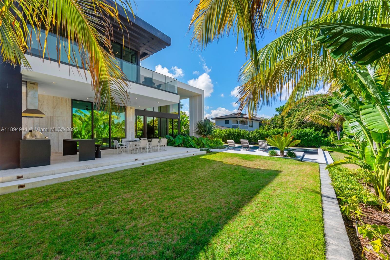 478 Tamarind Dr Hallandale Beach, FL 33009 478 Tamarind Dr Hallandale Beach, FL 33009