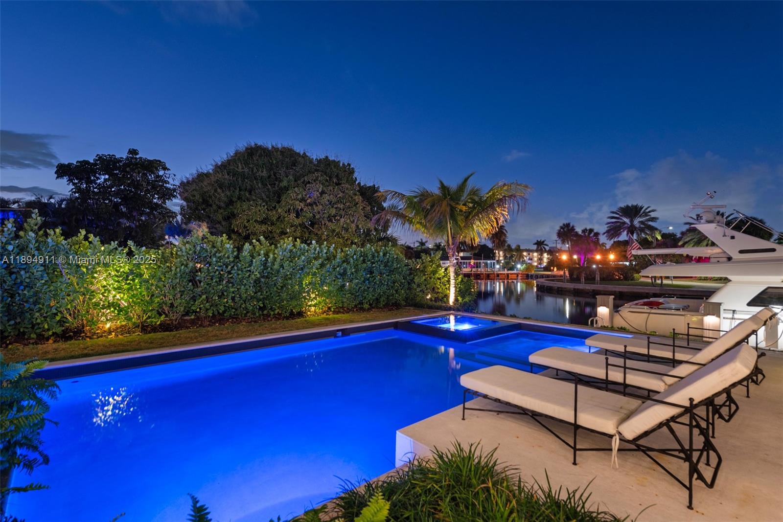 478 Tamarind Dr Hallandale Beach, FL 33009 478 Tamarind Dr Hallandale Beach, FL 33009