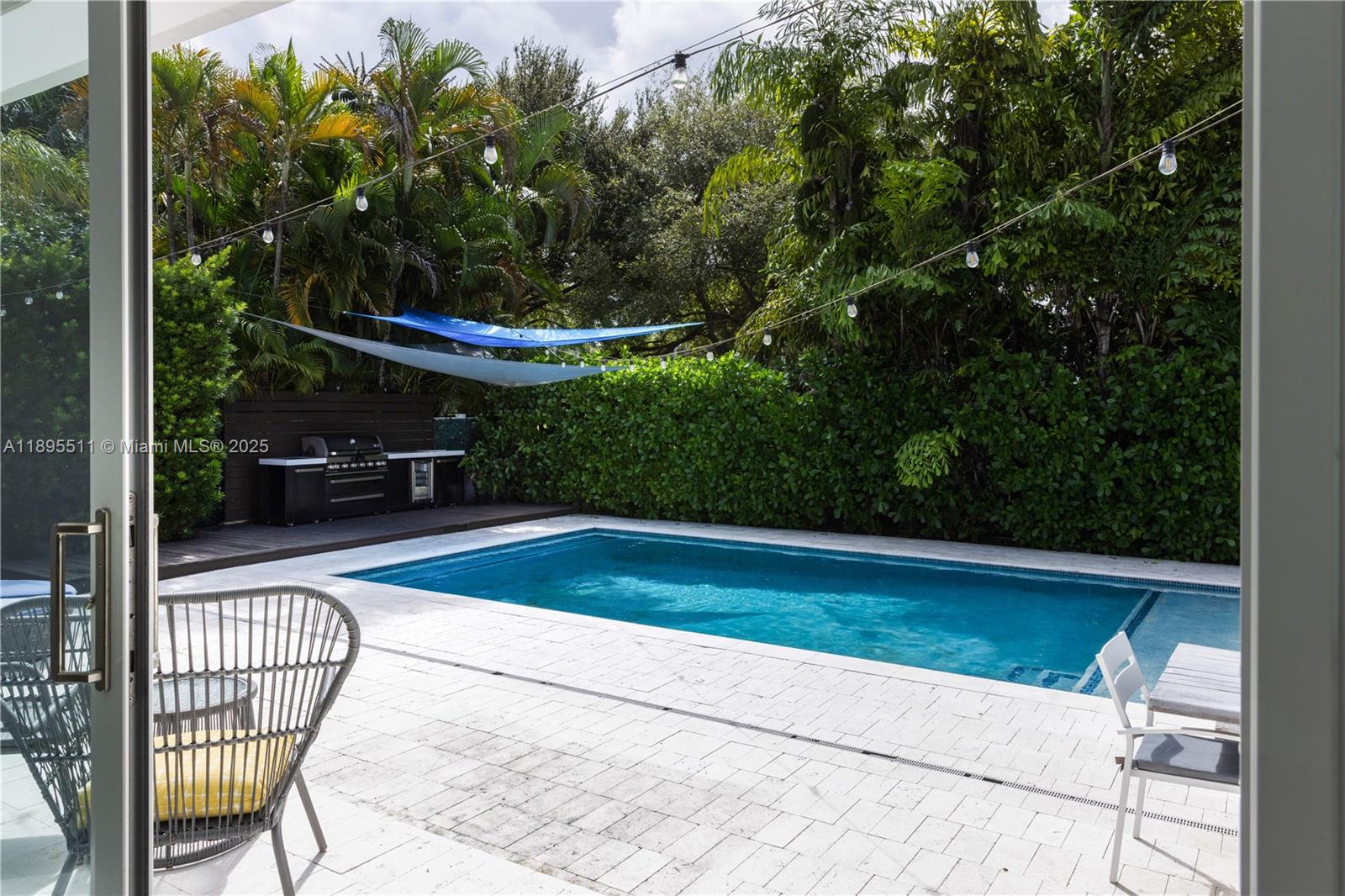 1080 NE 104th St Miami Shores, FL 33138