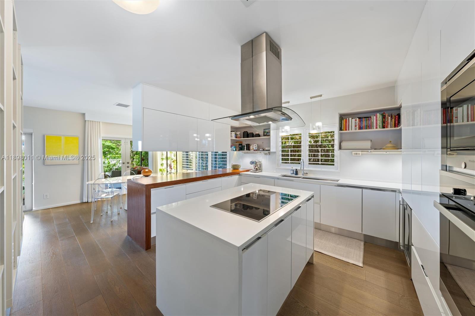 12944 Banyan Rd North Miami, FL 33181