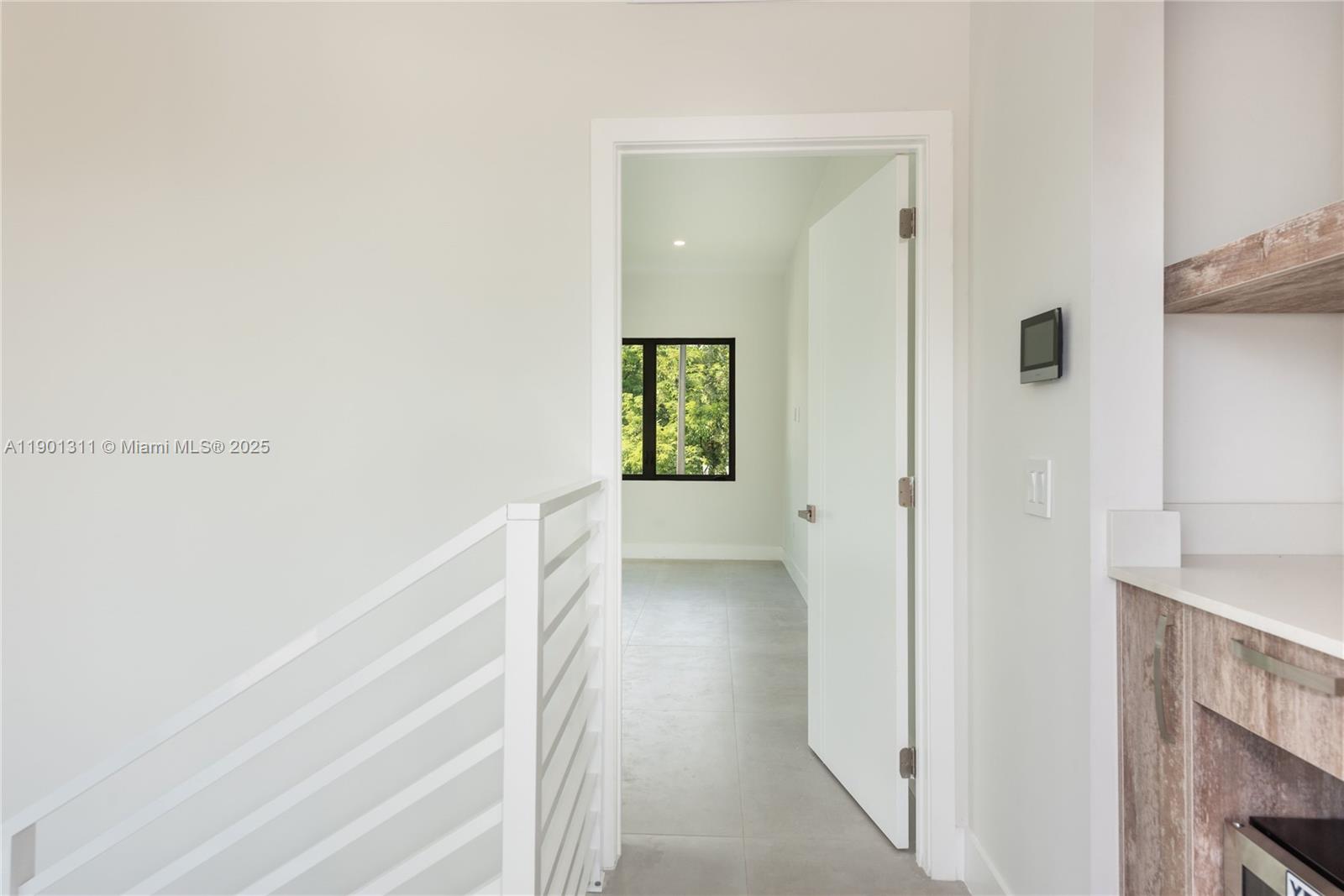 101 SW 25th Rd Miami, FL 33129