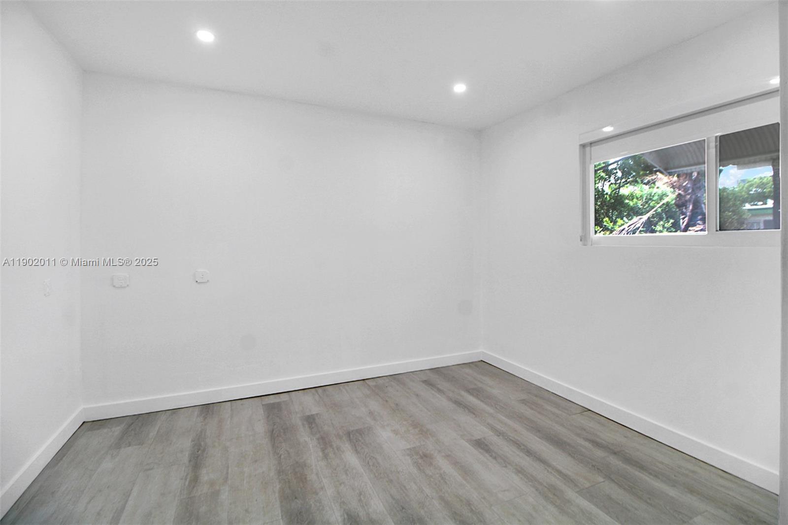 7557 Mutiny Ave North Bay Village, FL 33141