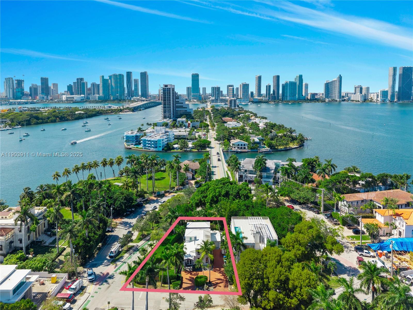 1281 S Venetian Way Miami, FL 33139