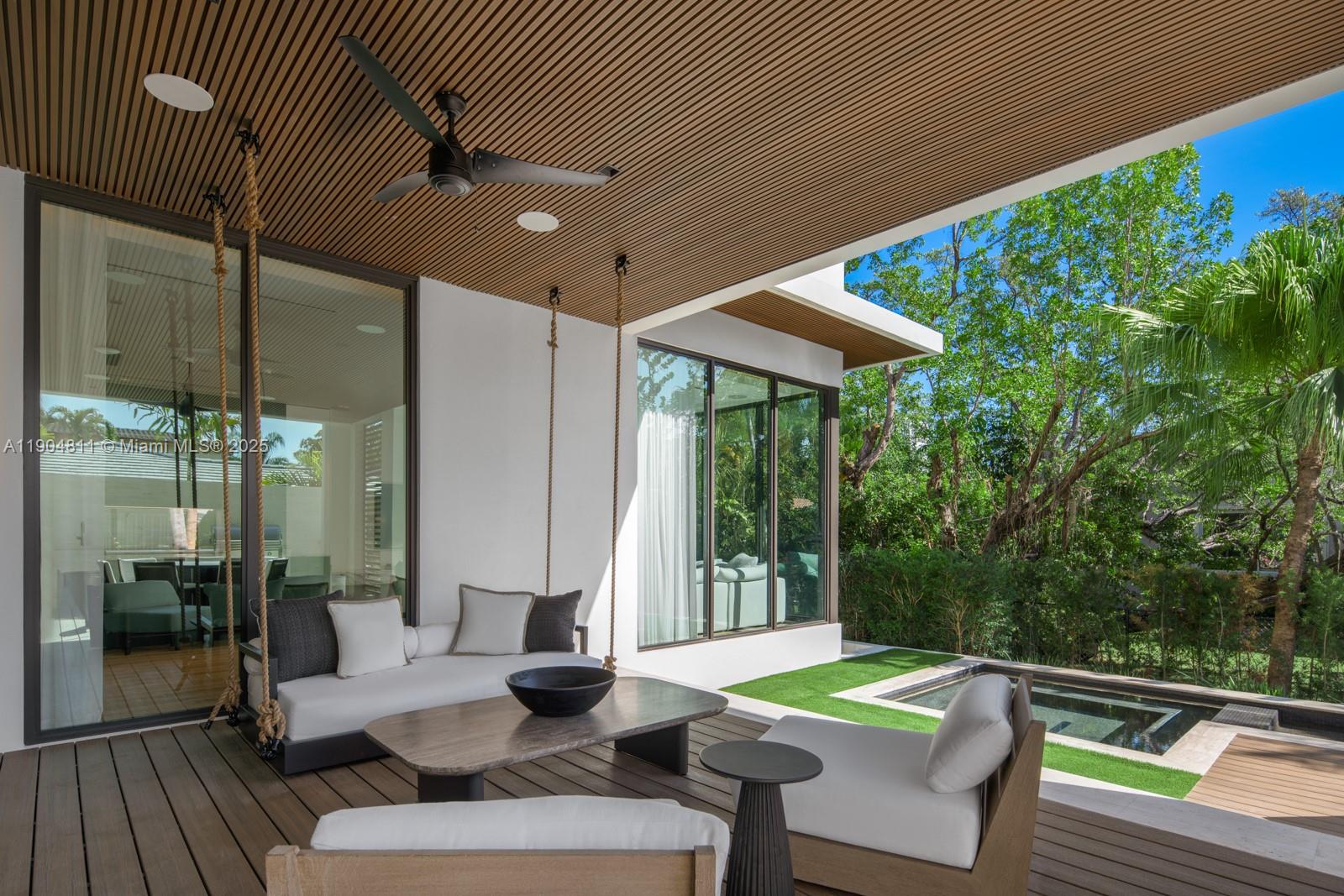 217 Bal Cross Dr Bal Harbour, FL 33154