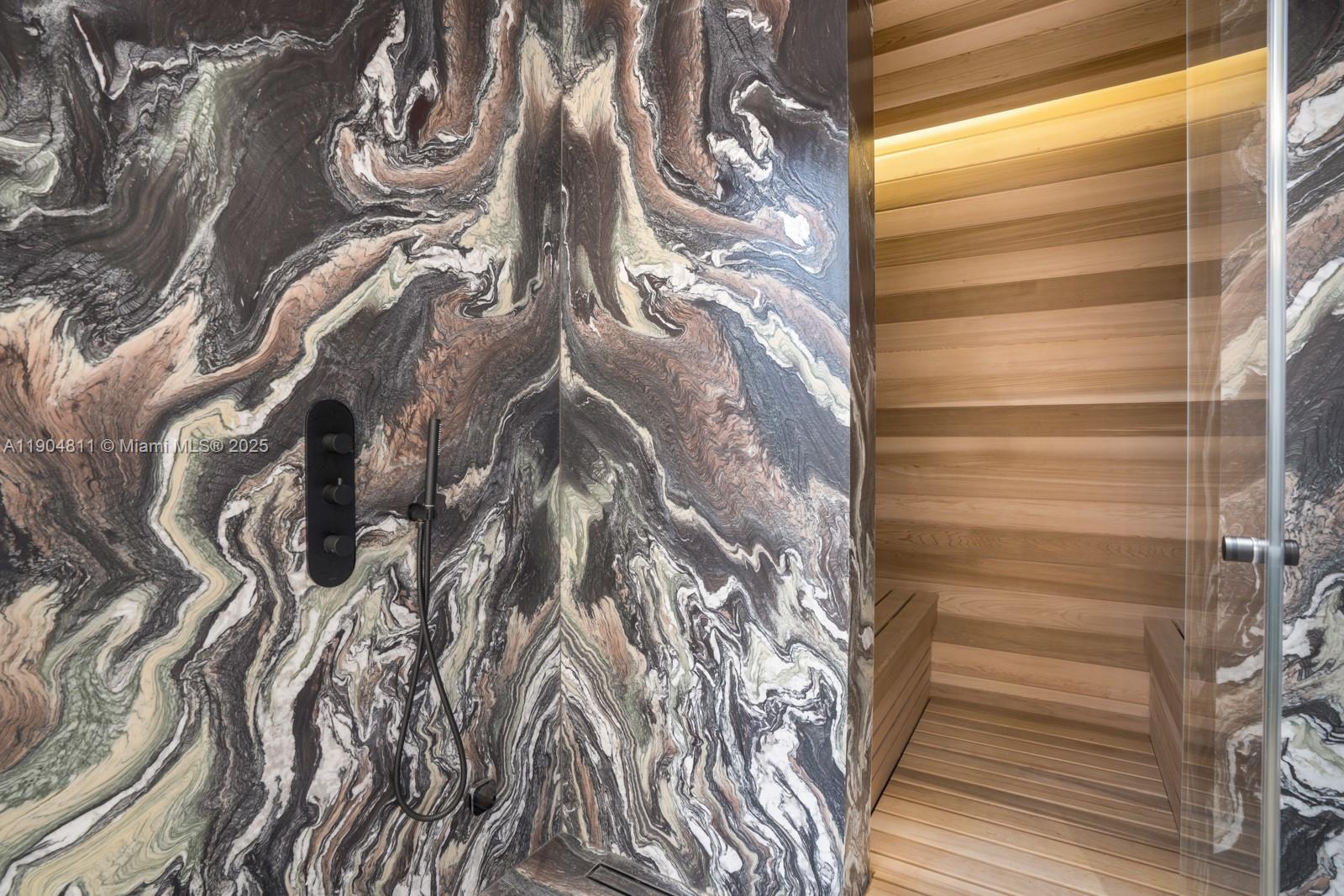 217 Bal Cross Dr Bal Harbour, FL 33154