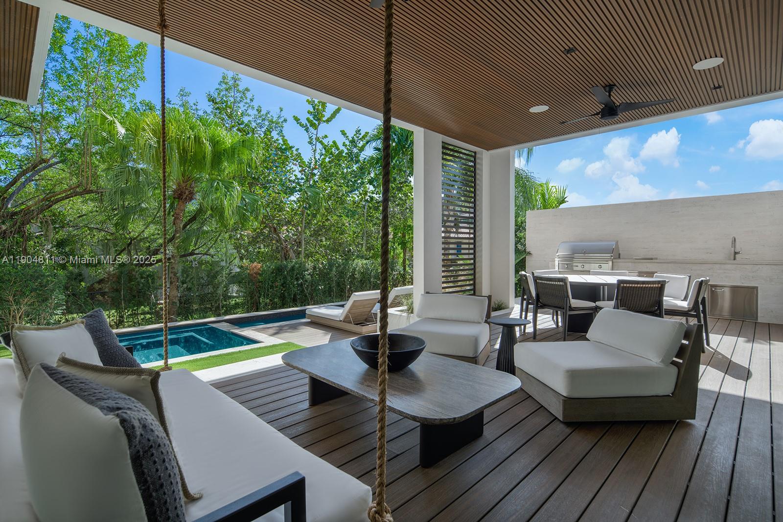 217 Bal Cross Dr Bal Harbour, FL 33154