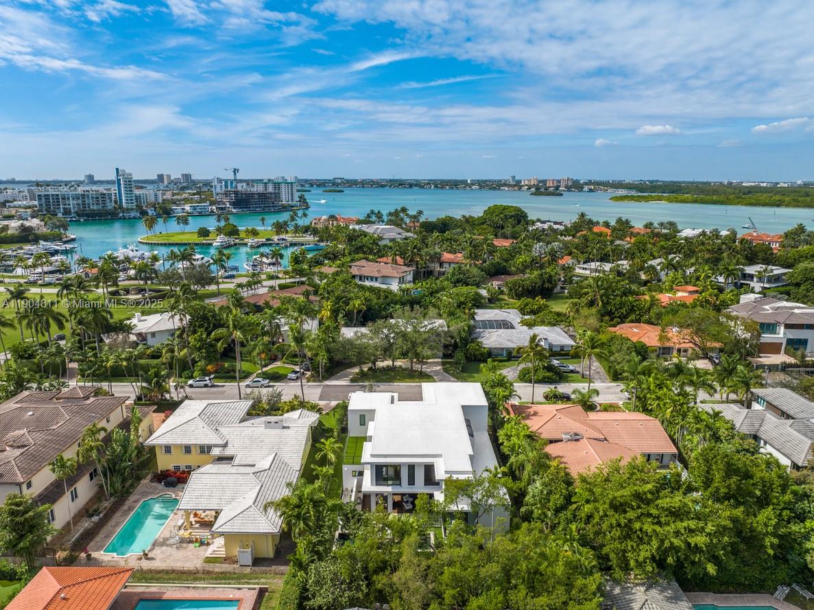 217 Bal Cross Dr Bal Harbour, FL 33154