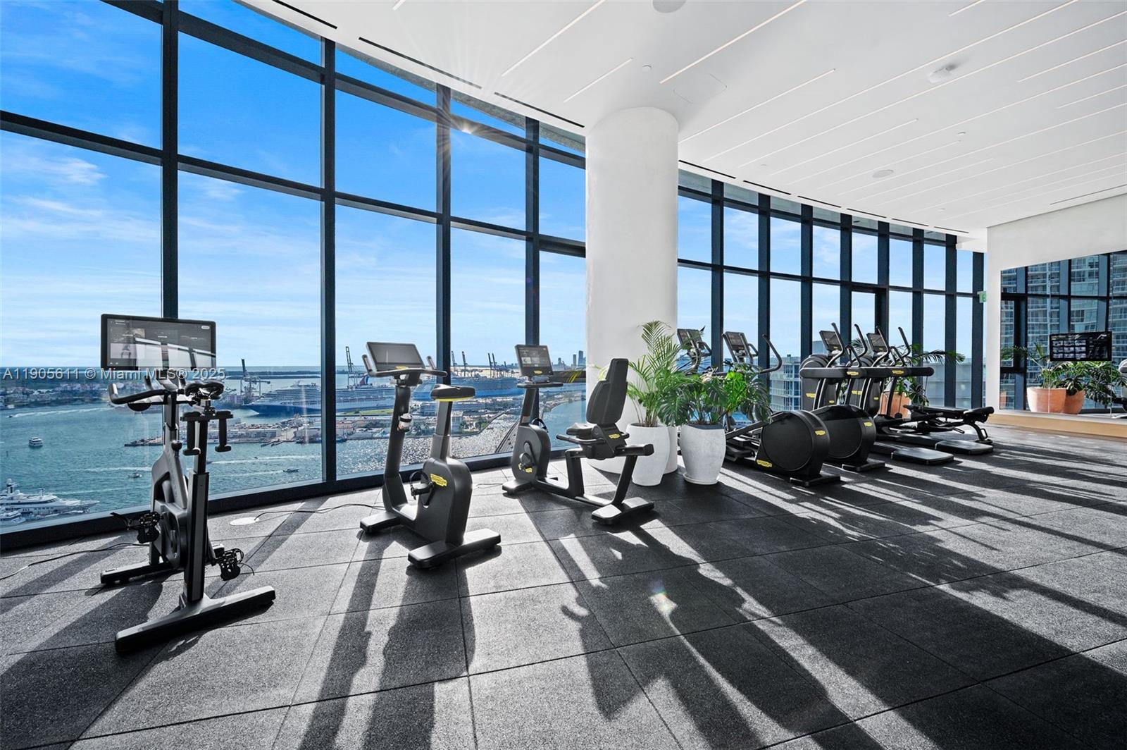 501 West Ave #4104 Miami Beach, FL 33139