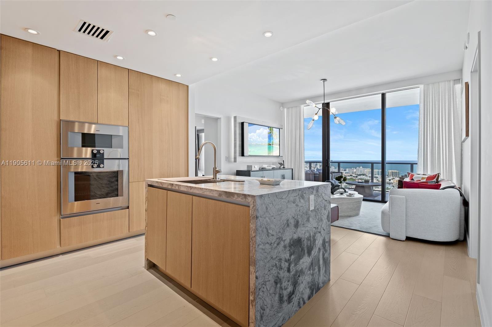 501 West Ave #4104 Miami Beach, FL 33139