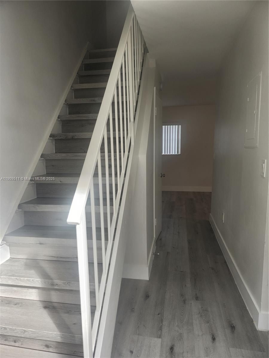 4320 NW 11th St #B Miami, FL 33126