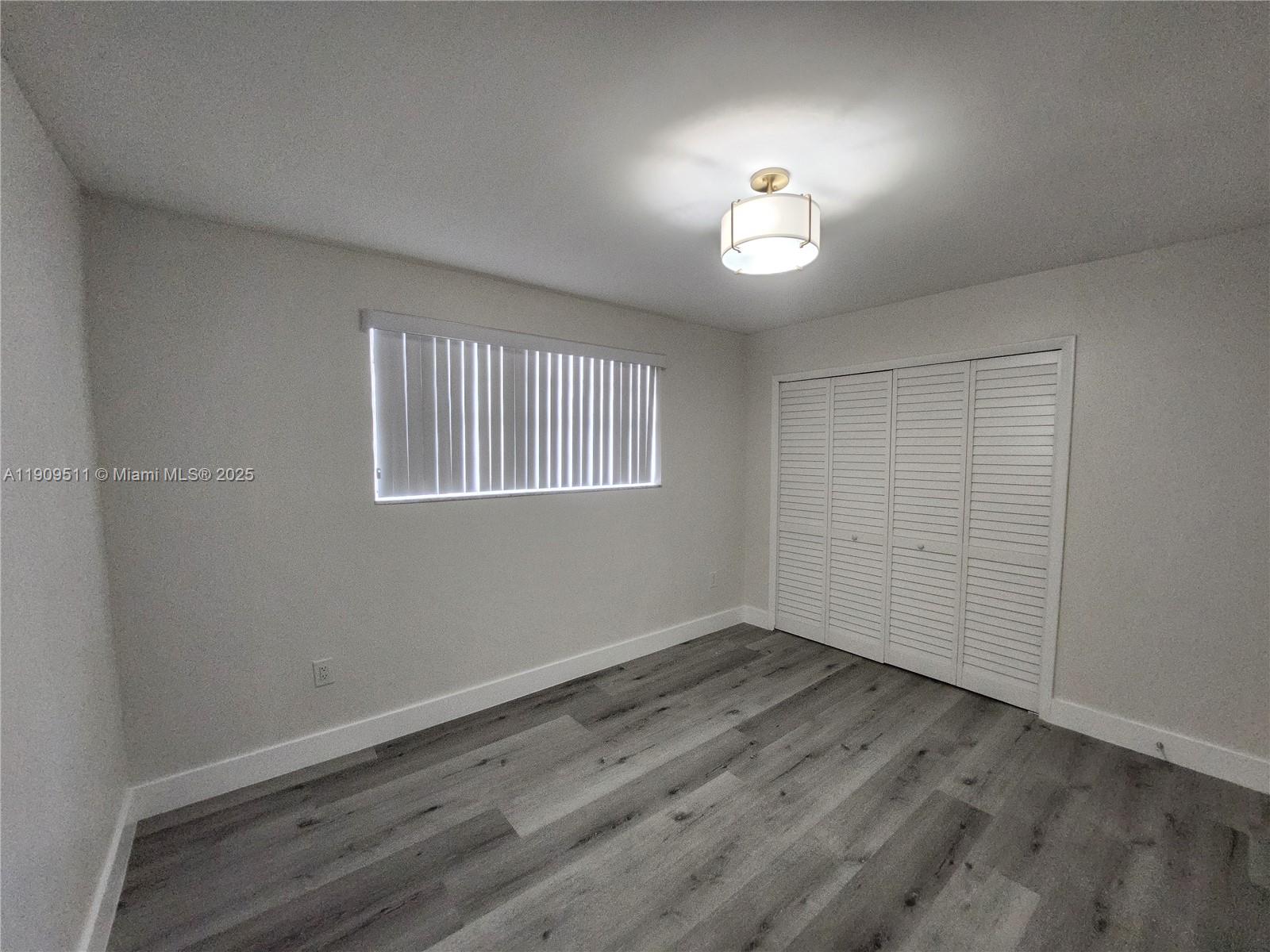 4320 NW 11th St #B Miami, FL 33126