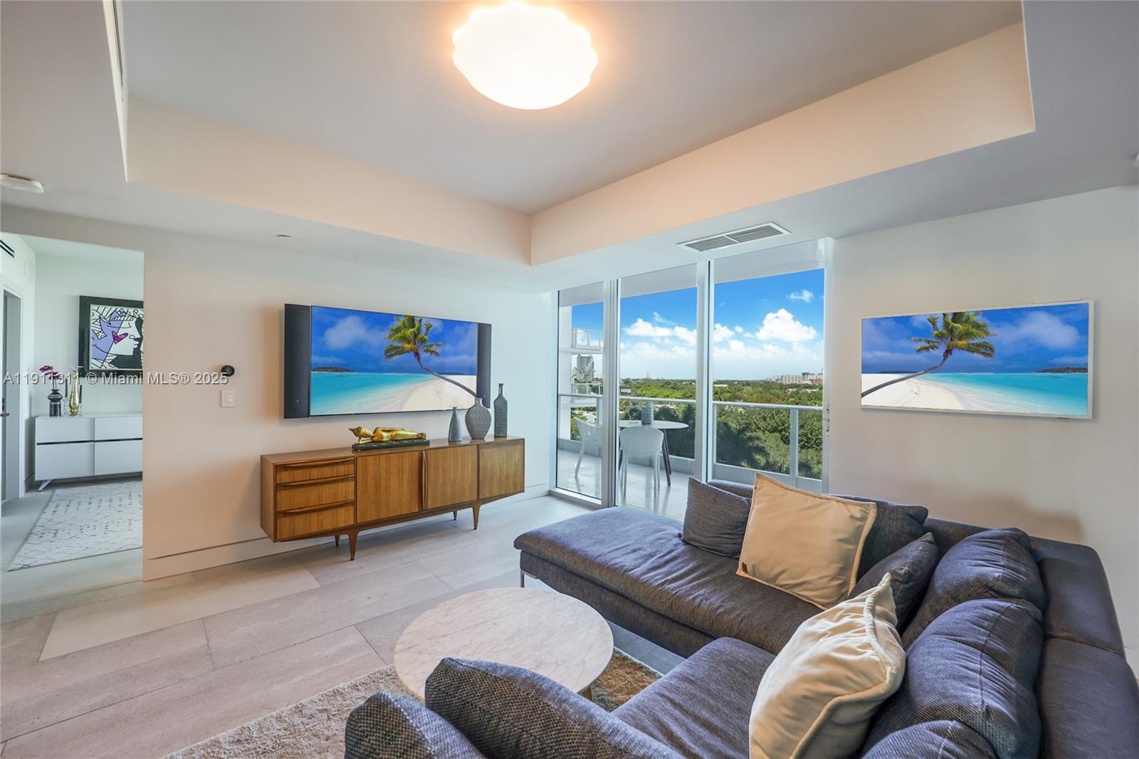 2627 S Bayshore Dr #1103 Miami, FL 33133