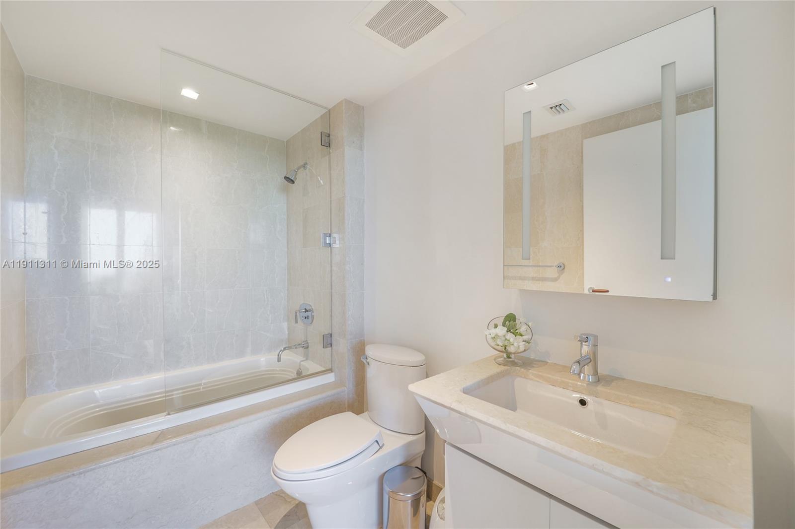 2627 S Bayshore Dr #1103 Miami, FL 33133