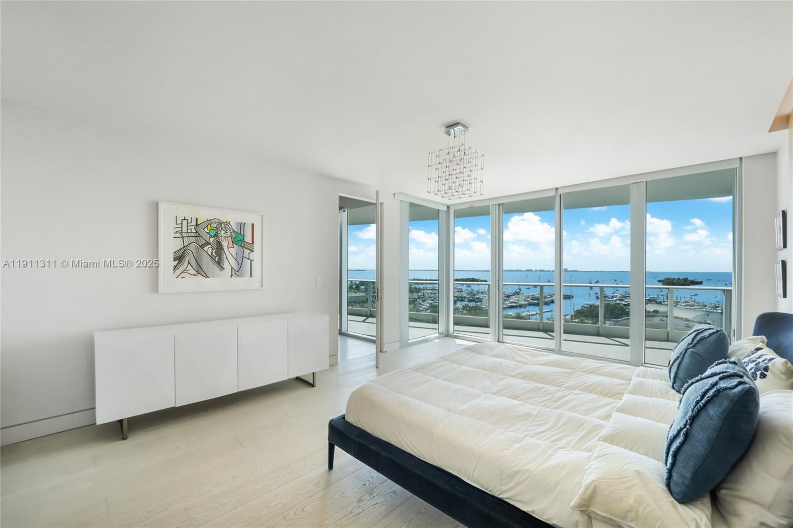 2627 S Bayshore Dr #1103 Miami, FL 33133