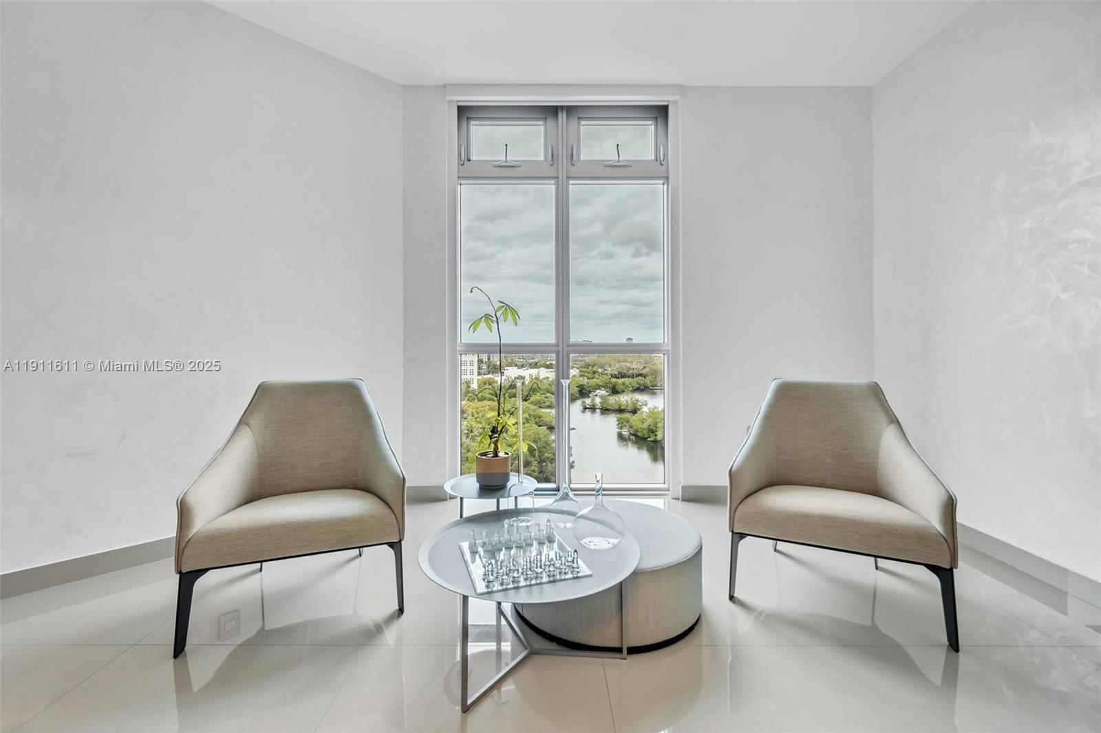 17301 Biscayne Blvd #910 North Miami Beach, FL 33160