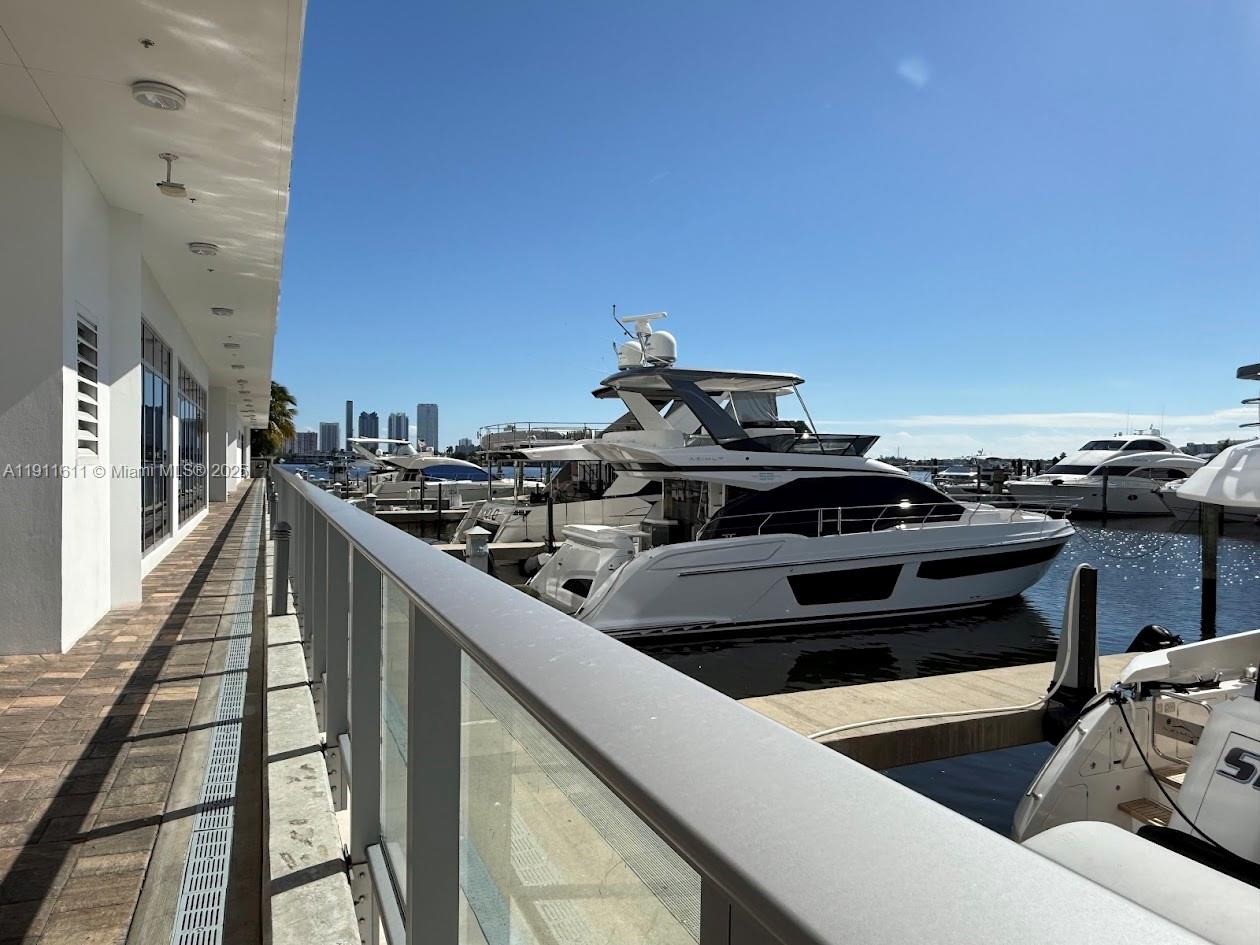 17301 Biscayne Blvd #910 North Miami Beach, FL 33160