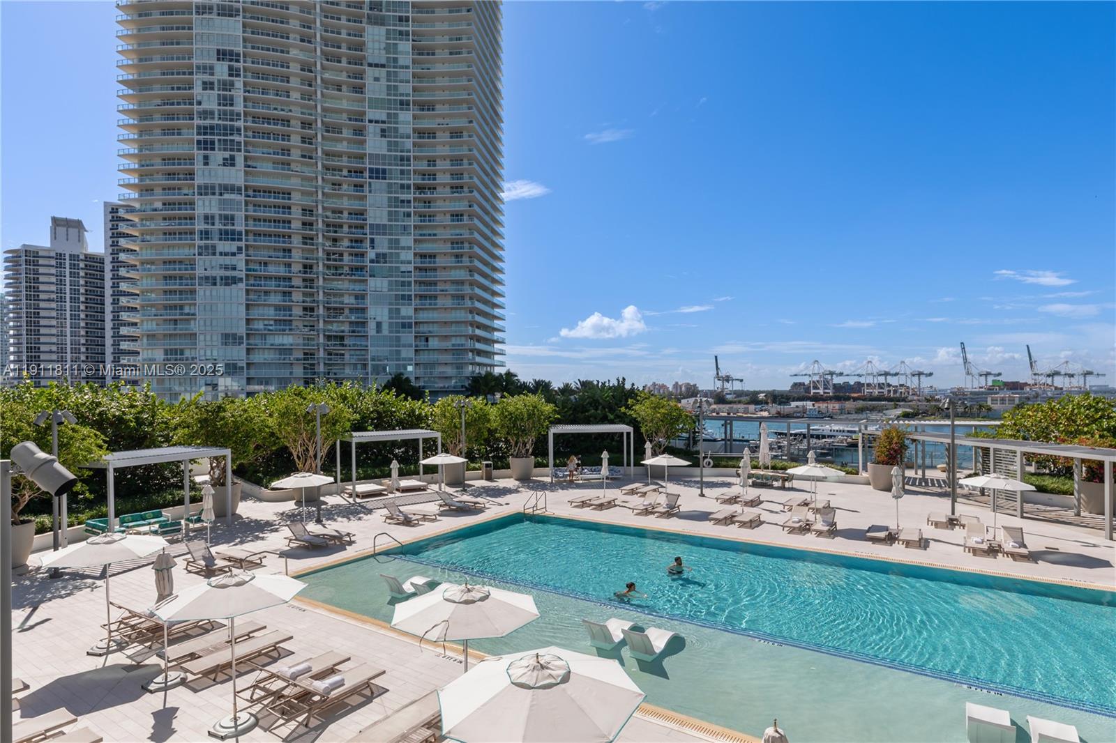 500 Alton Rd #802 Miami Beach, FL 33139