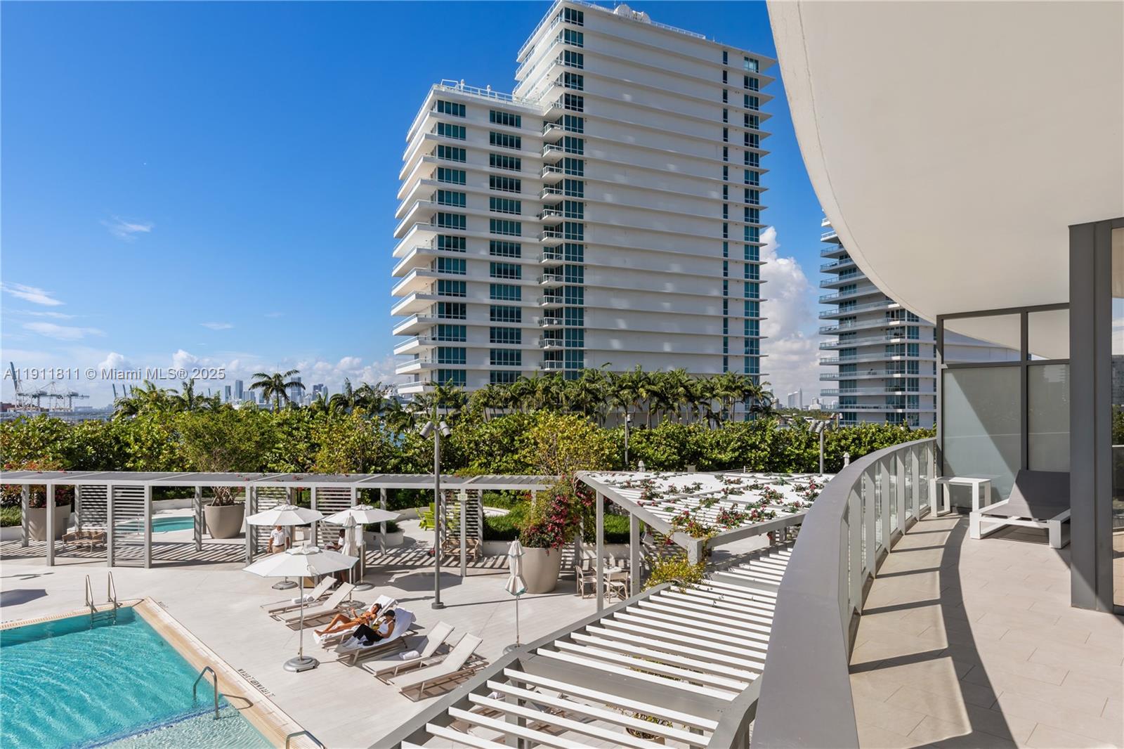 500 Alton Rd #802 Miami Beach, FL 33139
