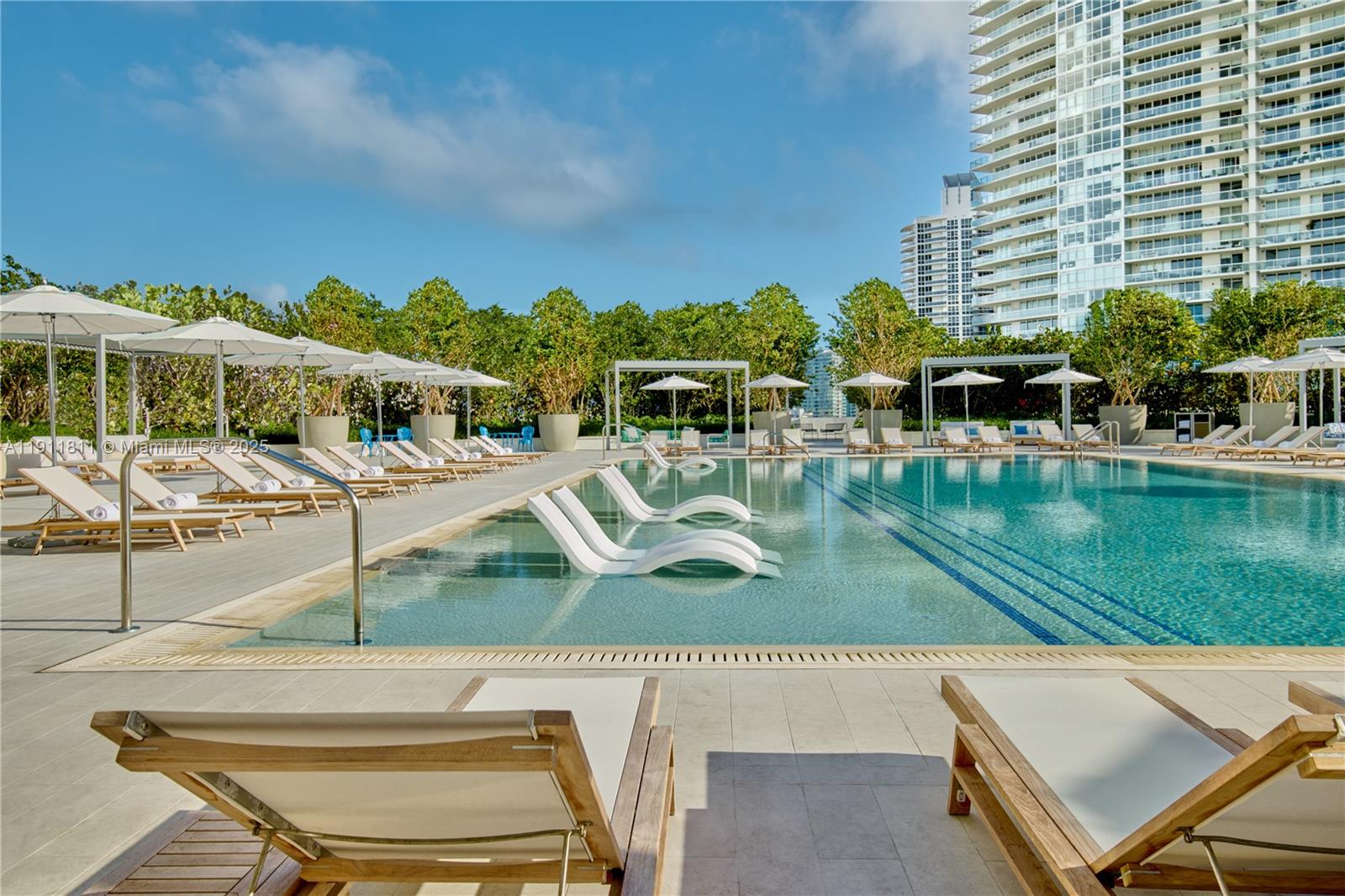 500 Alton Rd #802 Miami Beach, FL 33139