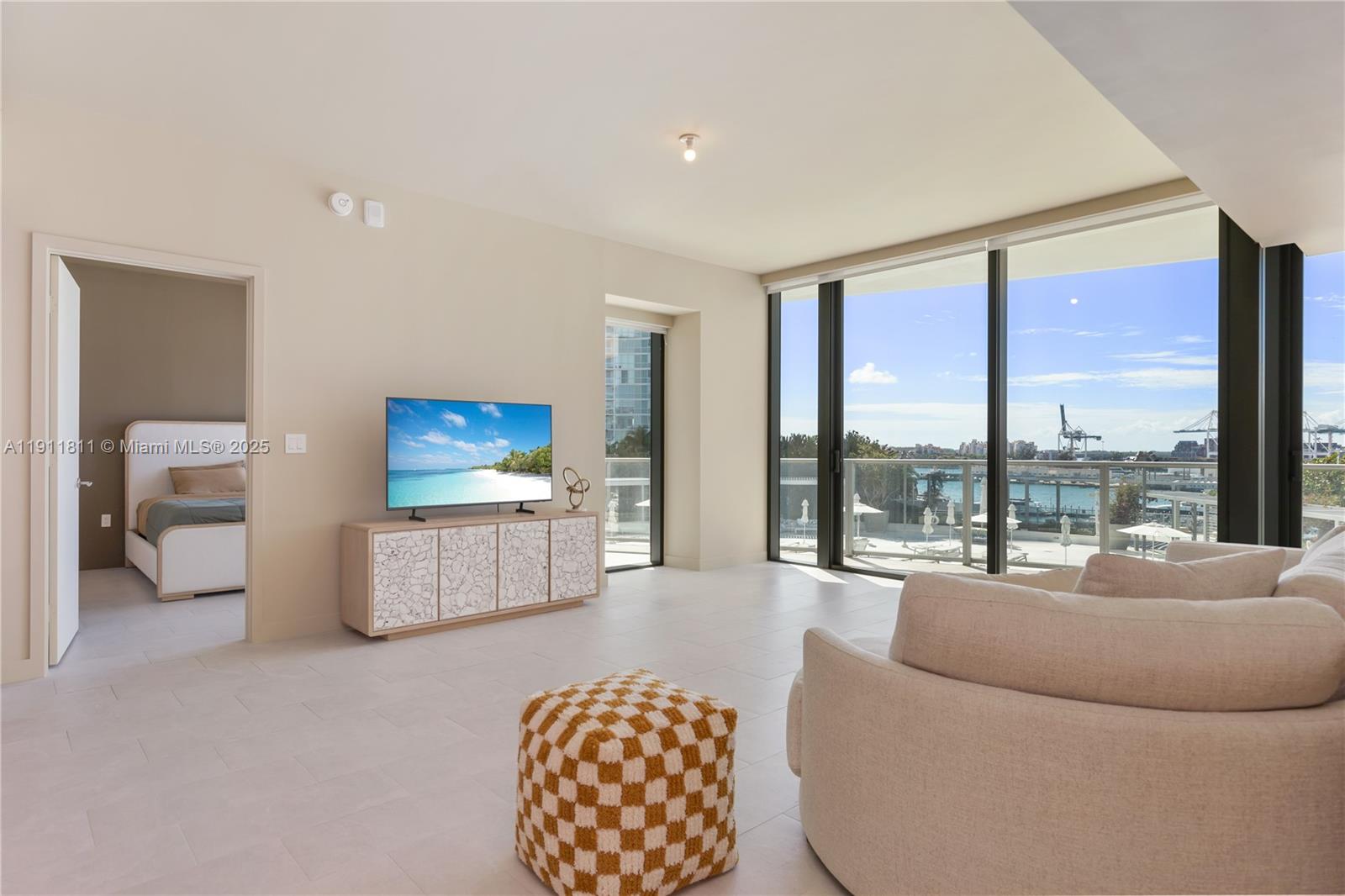 500 Alton Rd #802 Miami Beach, FL 33139