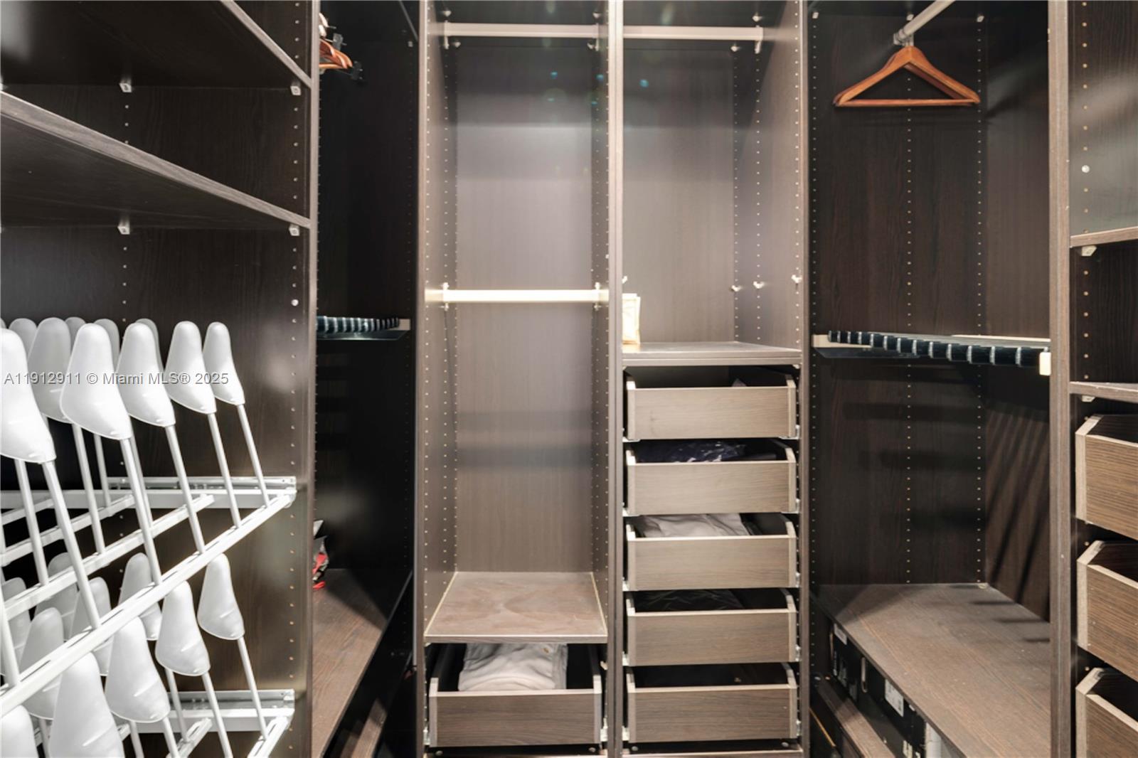 9 Island Ave #907 Miami Beach, FL 33139