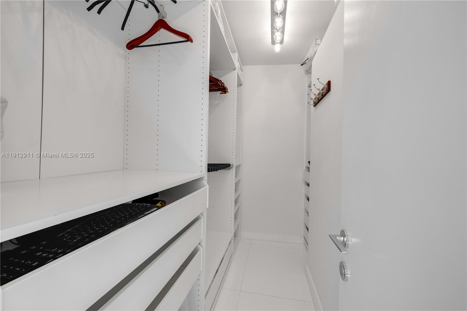 9 Island Ave #907 Miami Beach, FL 33139