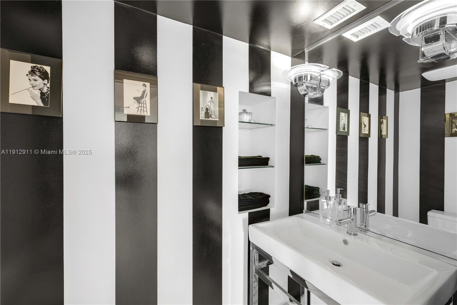 9 Island Ave #907 Miami Beach, FL 33139