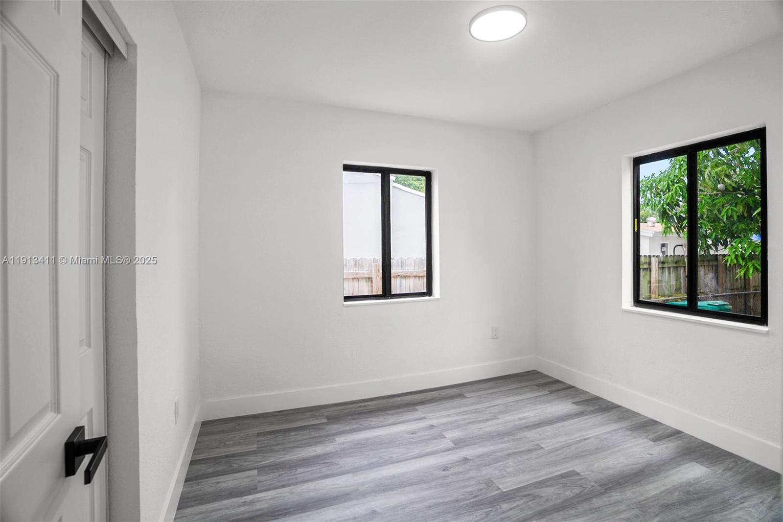 1426 NW 28th St Miami, FL 33142