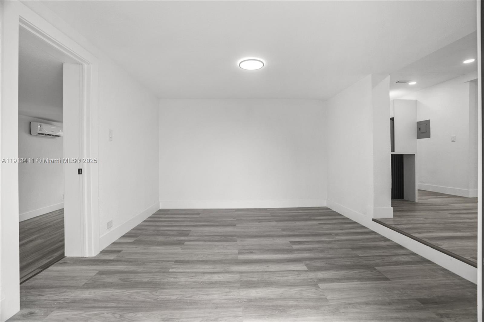 1426 NW 28th St Miami, FL 33142