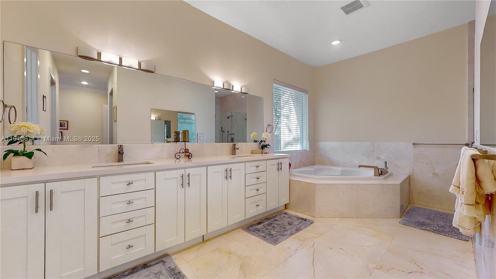 9424 SW 123rd Ter Miami, FL 33176