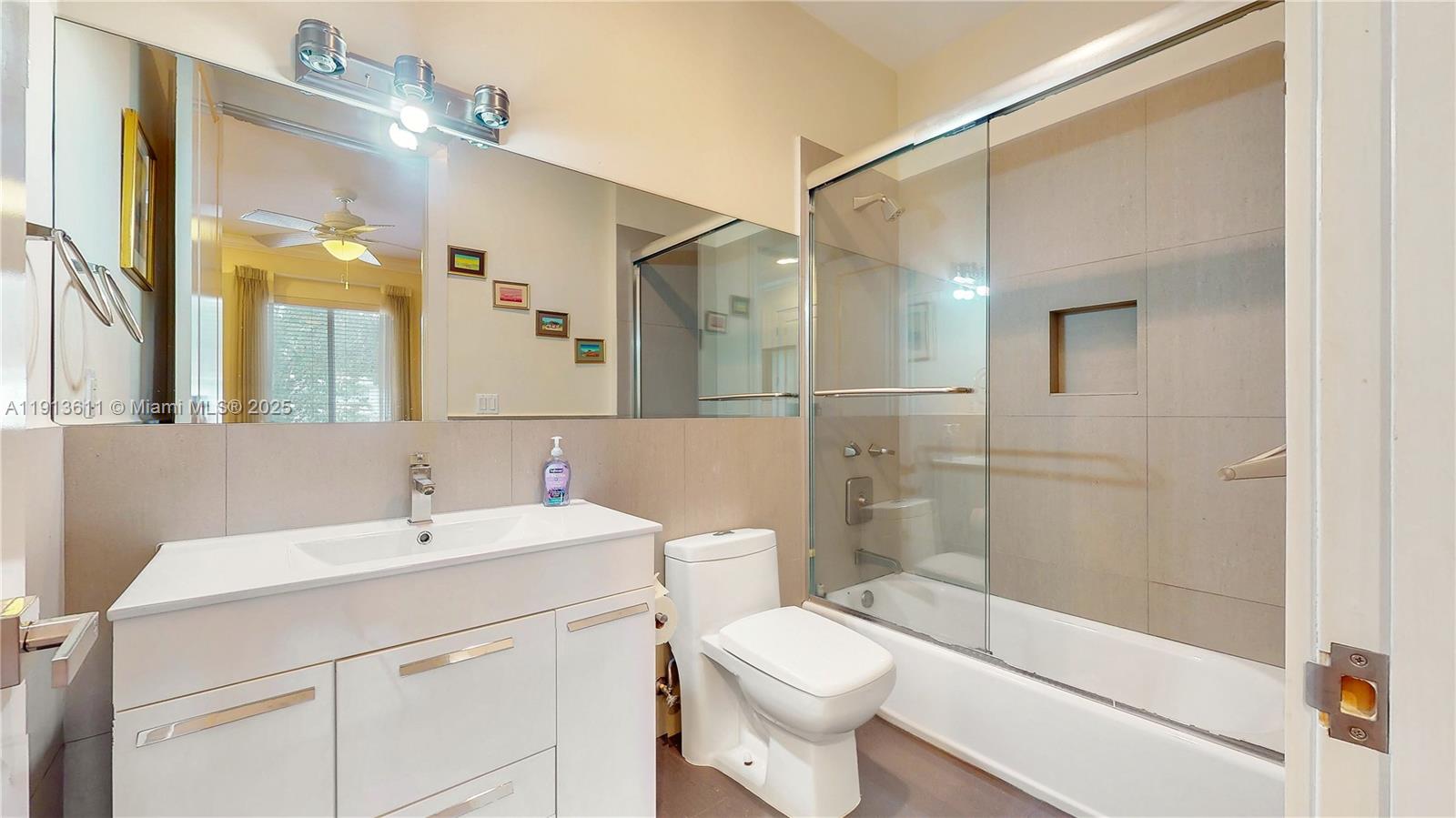 9424 SW 123rd Ter Miami, FL 33176