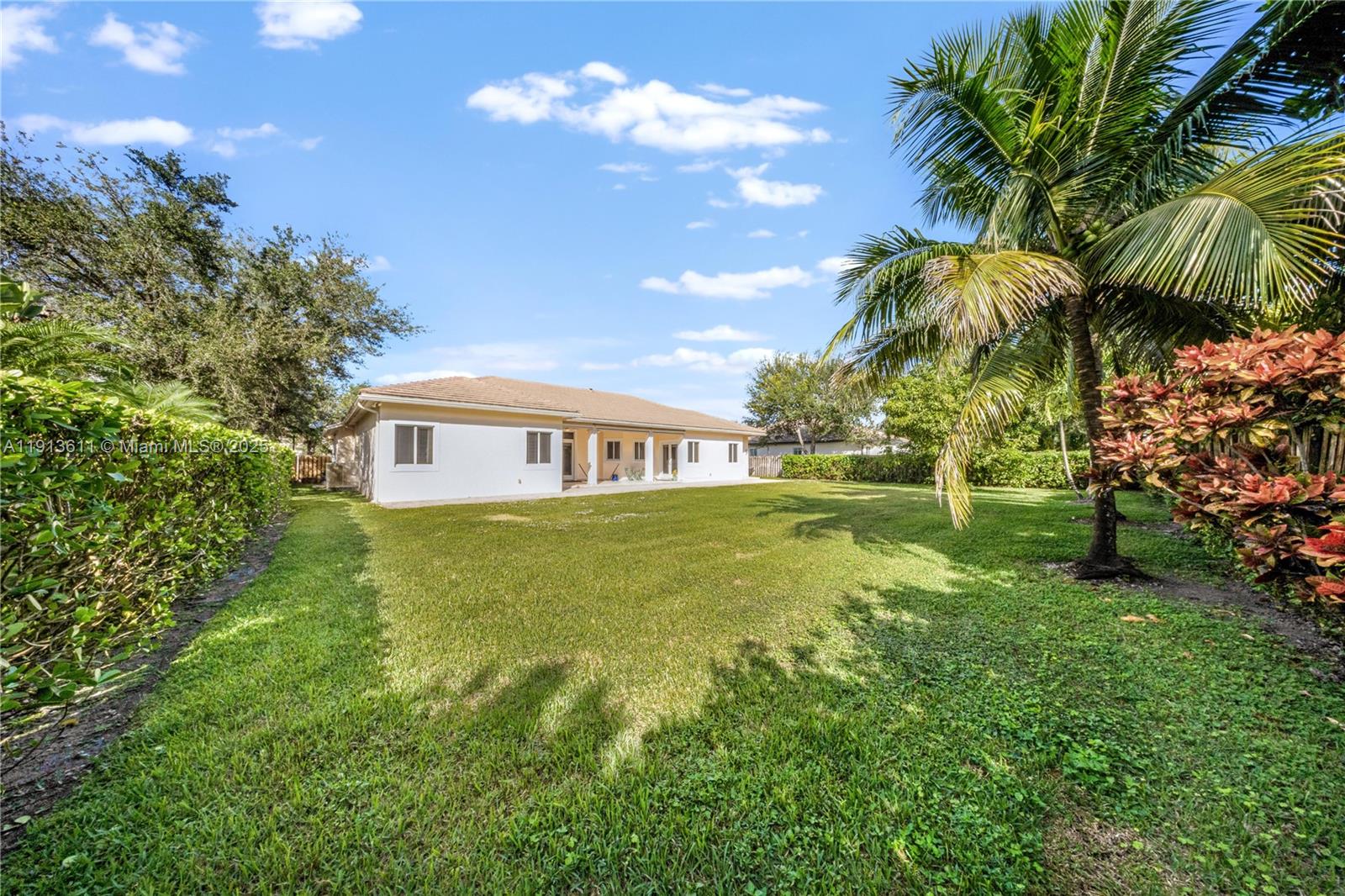 9424 SW 123rd Ter Miami, FL 33176