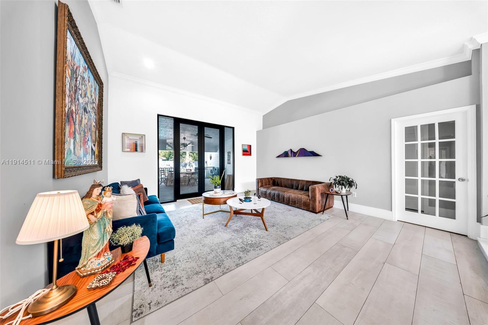 10195 NW 26th St Doral, FL 33172