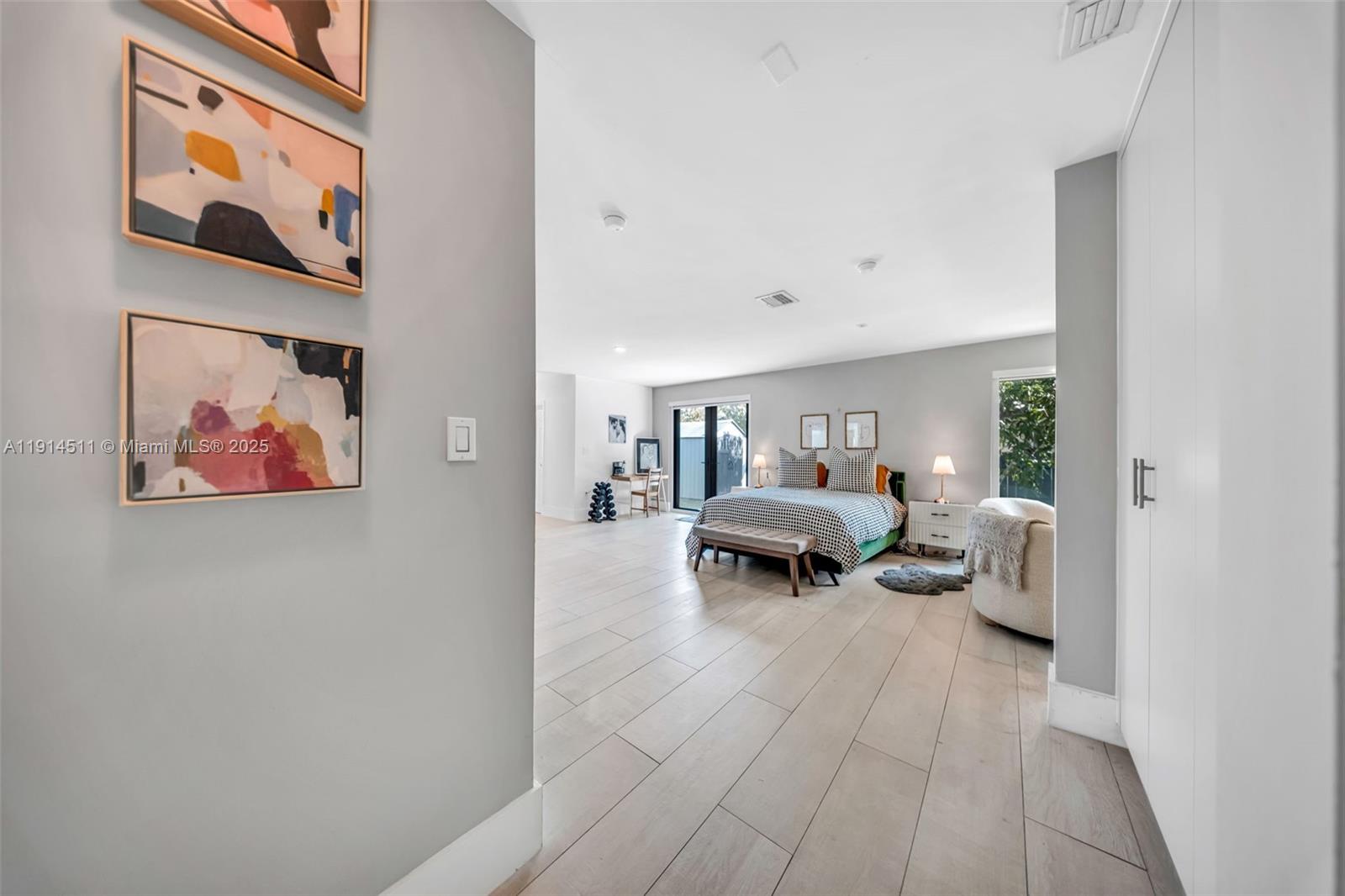 10195 NW 26th St Doral, FL 33172