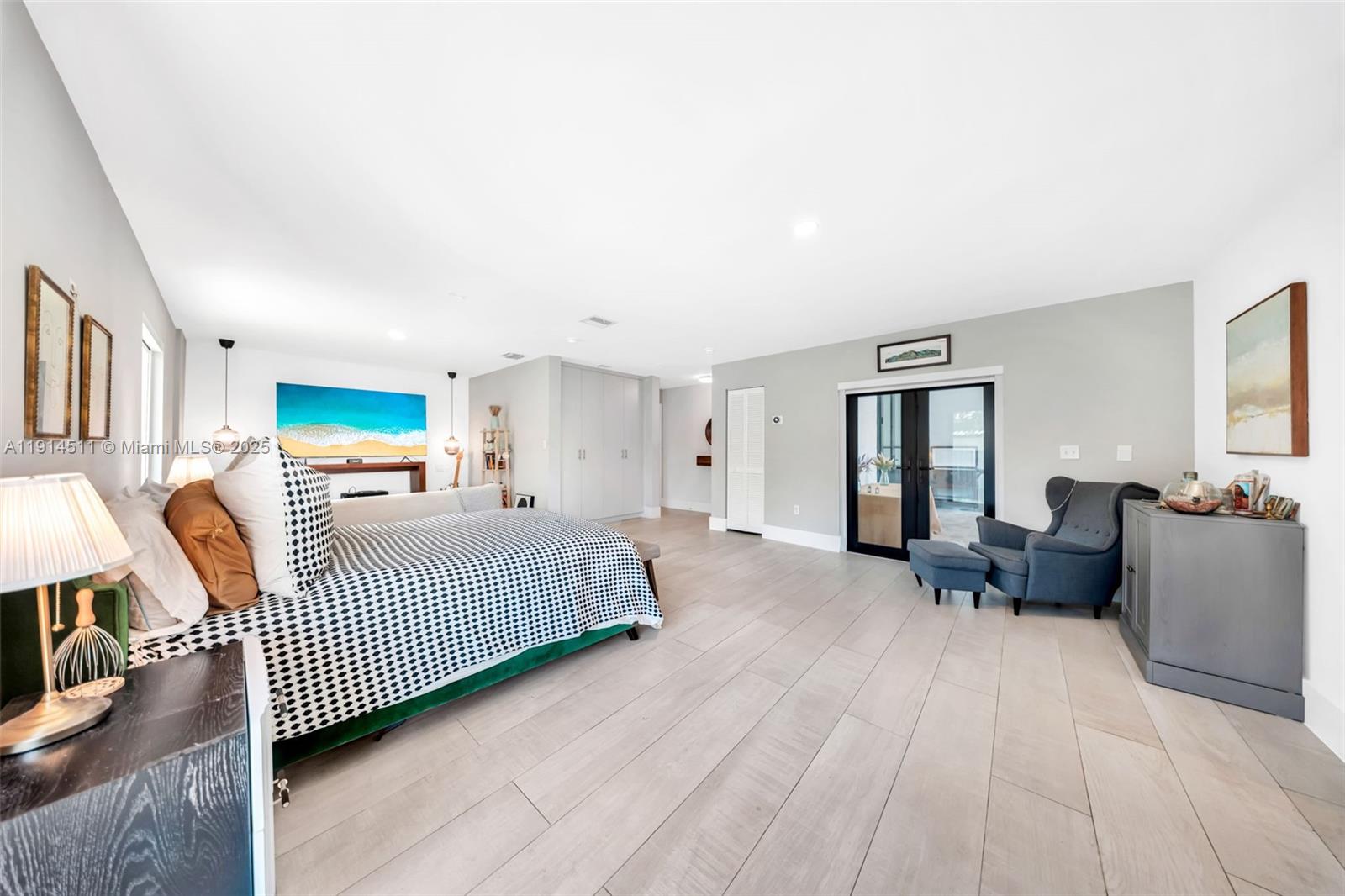 10195 NW 26th St Doral, FL 33172