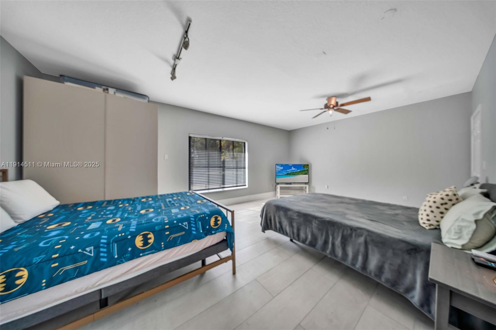 10195 NW 26th St Doral, FL 33172