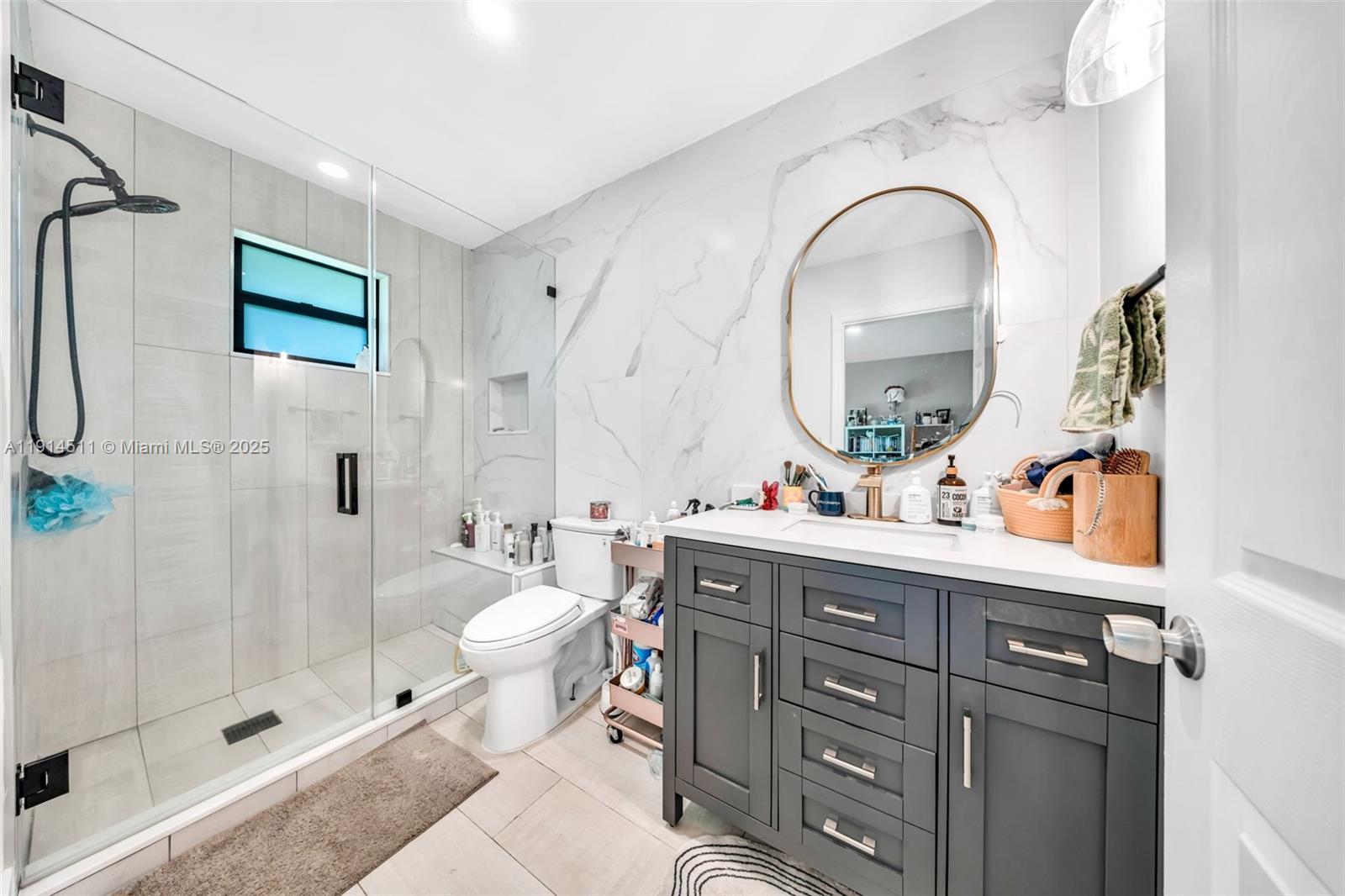 10195 NW 26th St Doral, FL 33172