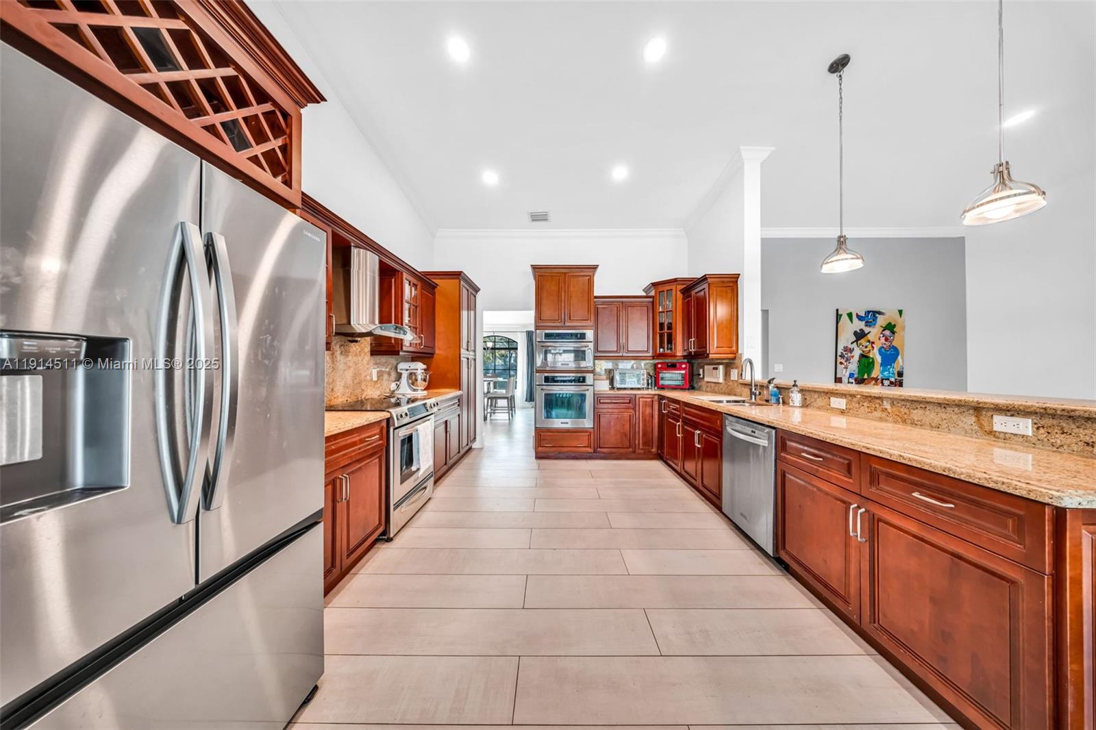 10195 NW 26th St Doral, FL 33172