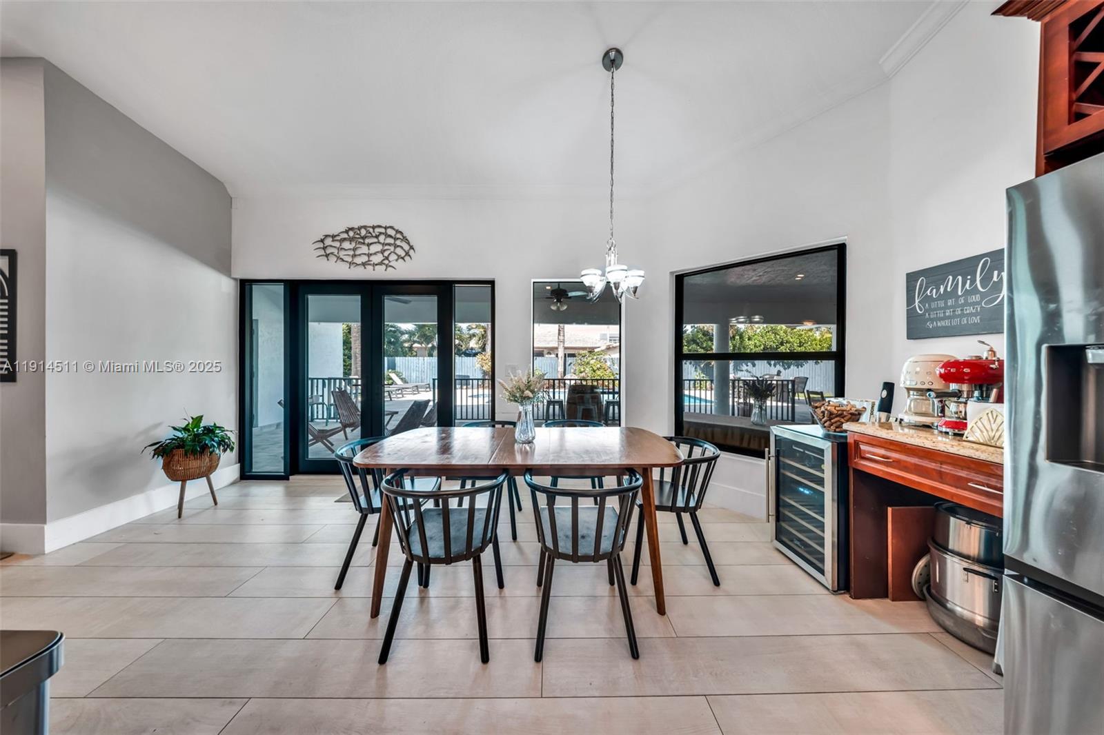 10195 NW 26th St Doral, FL 33172