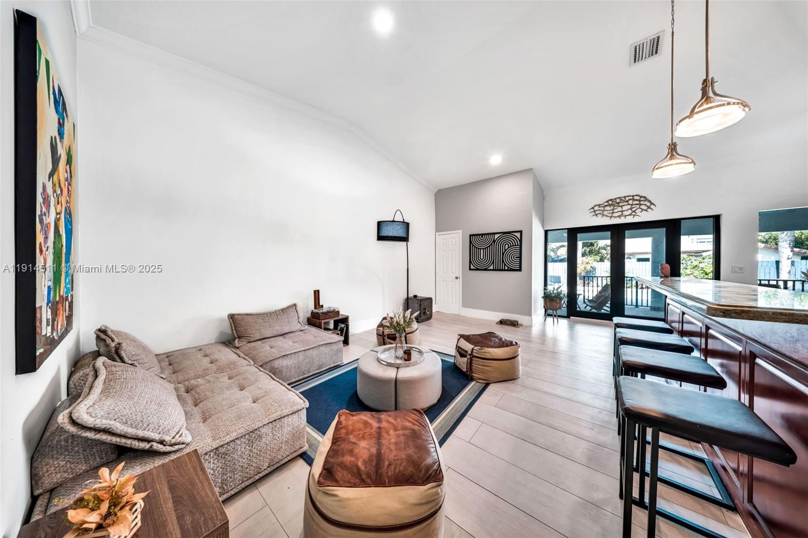 10195 NW 26th St Doral, FL 33172