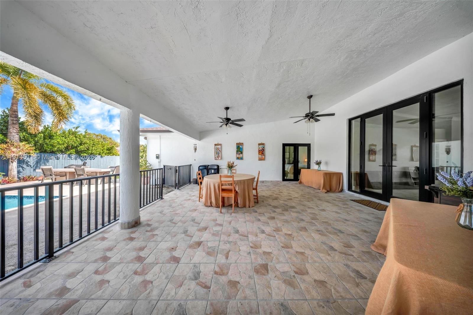 10195 NW 26th St Doral, FL 33172