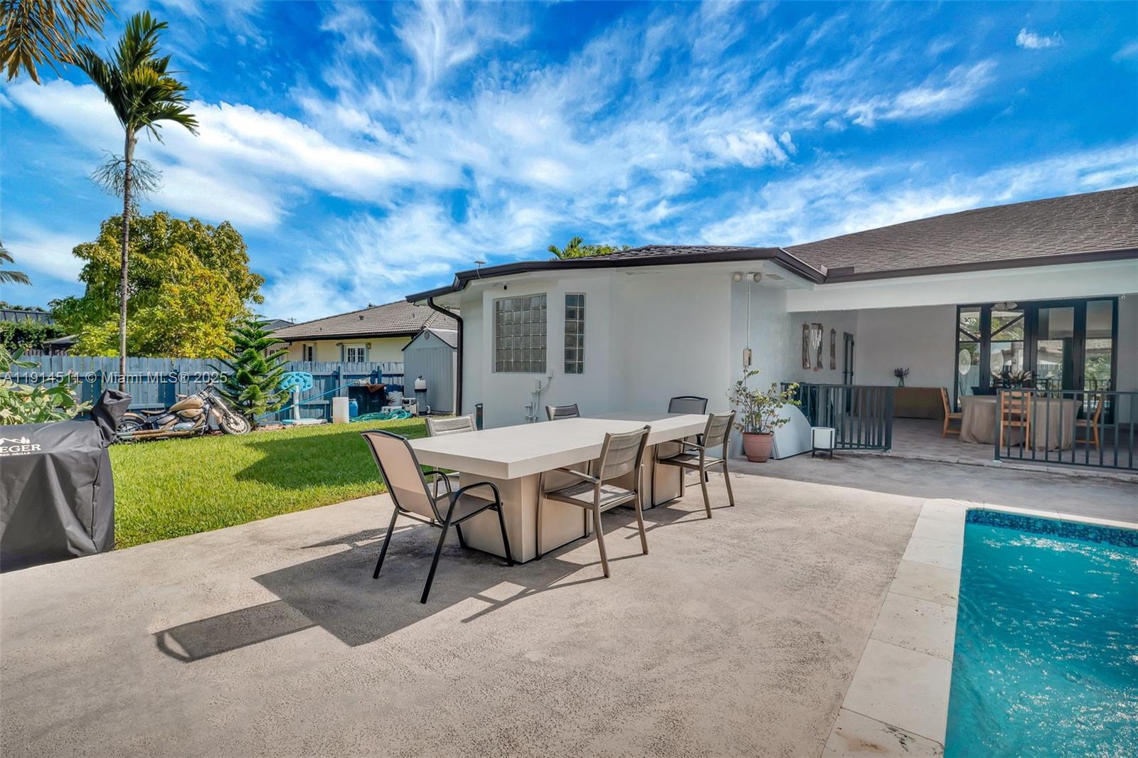 10195 NW 26th St Doral, FL 33172