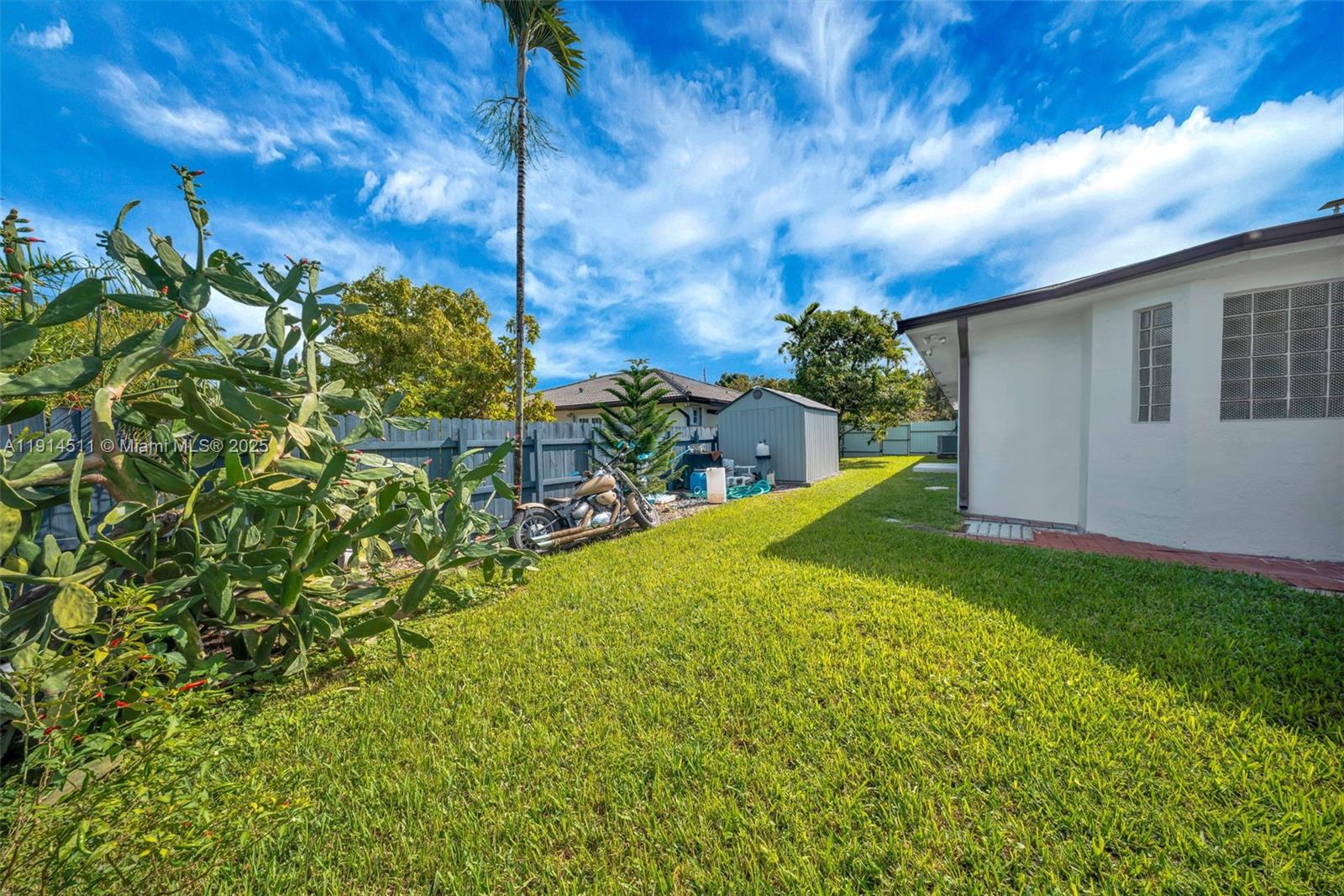 10195 NW 26th St Doral, FL 33172