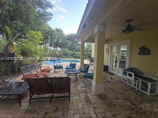 2019 Harbor Vw Cir Weston, FL 33327