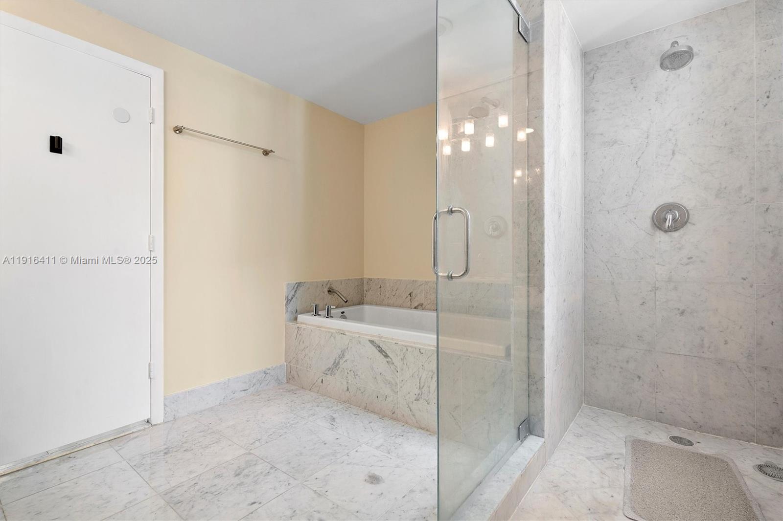 image Vizcayne South Condo17