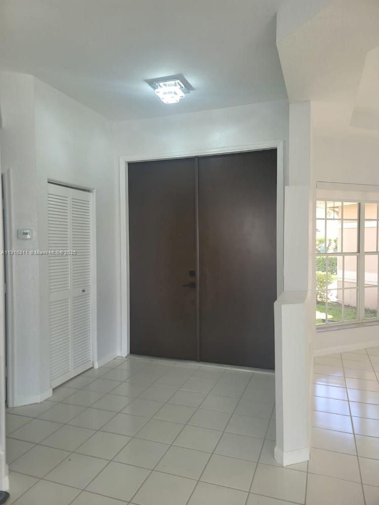 14765 SW 132nd Pl Miami, FL 33186