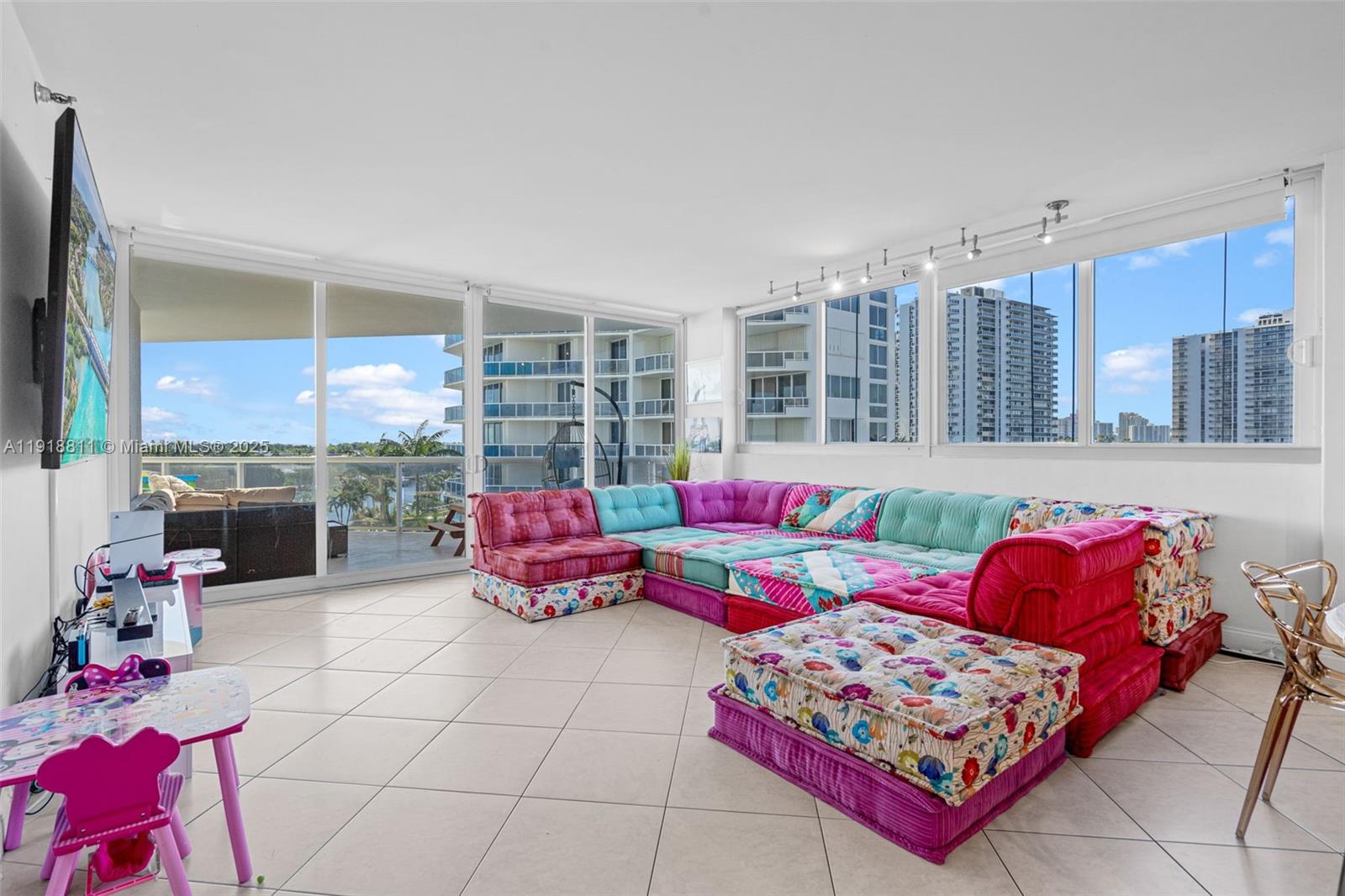 image One Island Place Condo 112