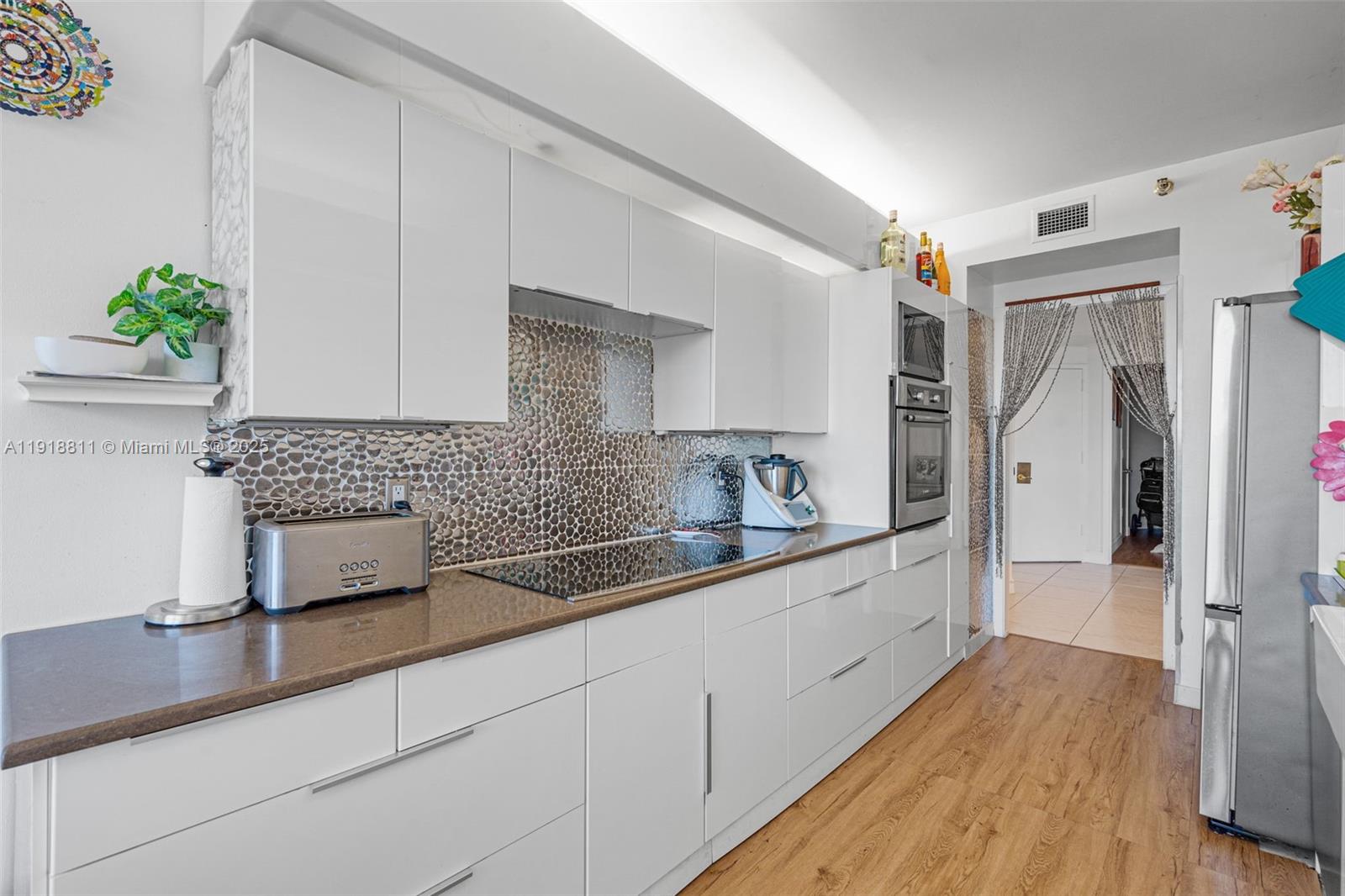 image One Island Place Condo 120