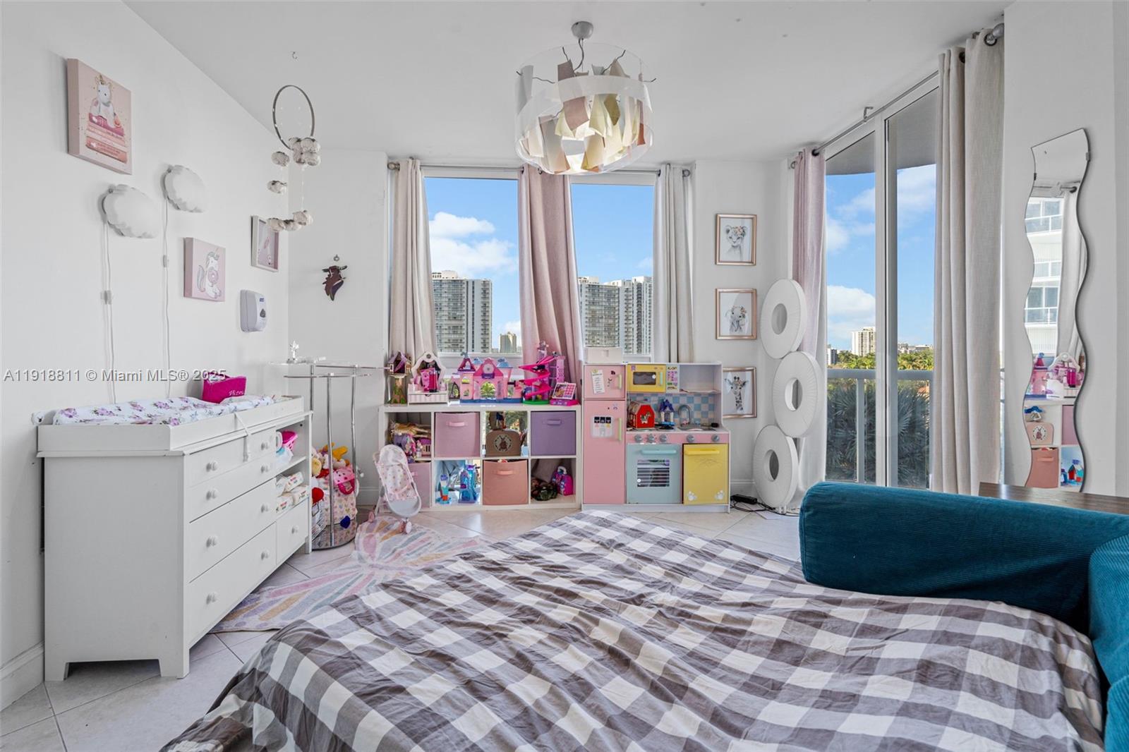 image One Island Place Condo 130